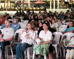 “Gülen Gözler” Milli İrade Meydanı’nda keyif verdi