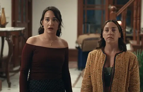 Gupse Özay’ın kaleminden çıkan yeni Netflix dizisi Platonik: Mavi Dolunay Otel, 18 Eylül’de izleyiciyle buluşacak!