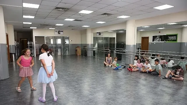 Küçükçekmece’de birbirinden eğlenceli yaz atölyeleri