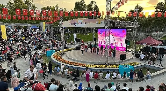 Kültürpark Çocuk Etkinlikleri Çocukların Yaz Tatiline Renk Katıyor
