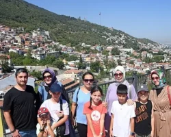 Minik arkeologlar Bursa’nın tarihi mekanlarını gezdi