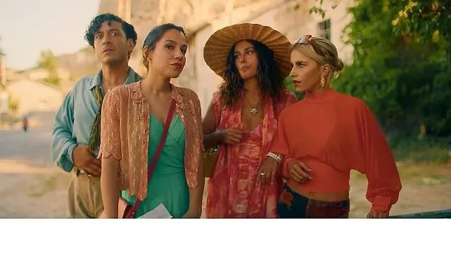 Netflix, Evet, Hayır Belki’nin fragmanını paylaştı.