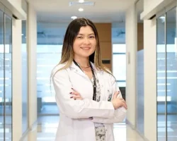 Ön dişlerde doku kaybı ve kırıklara yapılan lamina uygulamalar yüz güldürüyor…