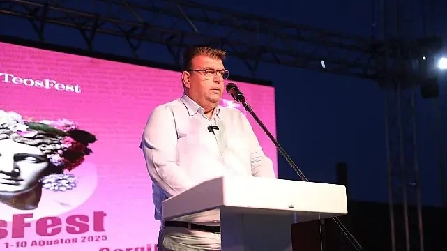 TeosFest başladı;  “Sanatçılar Şehri” Seferihisar sanatla buluştu