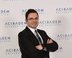 Acıbadem Üniversitesi’nden Antibiyotik Direncine Karşı Dev Adım:   Yeni Nesil Antibiyotikler