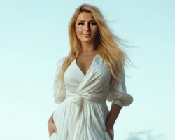 Ayça Peri müzikte ustaların izinden gidiyor