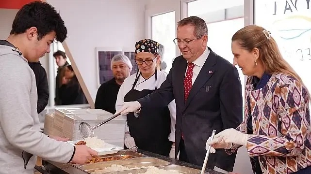 Ayvalık’ta Öğrenci Kent Lokantası 15 Eylül Pazartesi Günü Hizmet Vermeye Başlıyor…