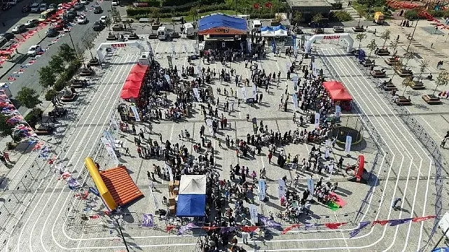 Bağcılar, Çocuk Şöleni ve Maratonu’na ev sahipliği yaptı