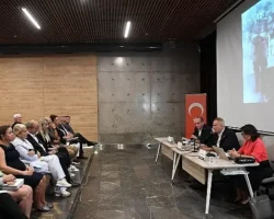 Bursa’nın kurtuluşu Osmangazi’de panel ve müzikalle anlatıldı