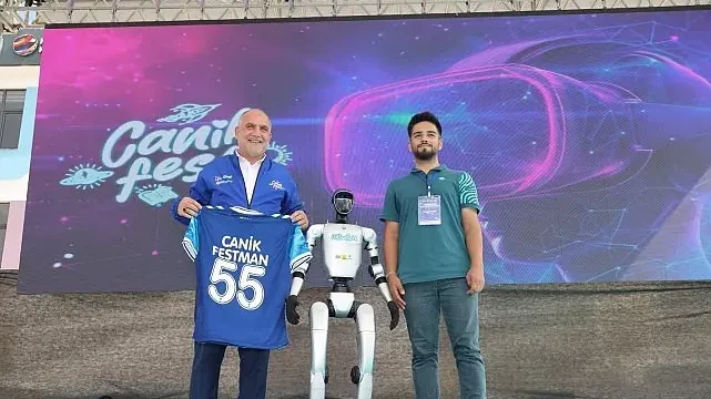 CANİKFESTMAN’a Fahri Vatandaşlık
