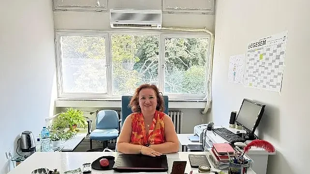 Doç. Dr. Aydoğdu Karaaslan gençlerde dijital yorgunluğa ve ekran bağımlılığına dikkat çekti