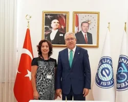 Eksozom Destekli Göz Yüzeyi Kök Hücre Kültürü