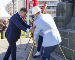 İzmir’de Geleneksel Zafer Yürüyüşü
