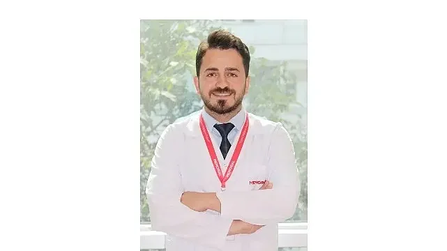 Yüksek Topukluların Yol Açtığı 10 Sağlık Problemine Dikkat!