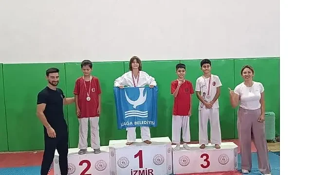 Zafer Bayramı Şampiyonası’nda Aliağa’nın Karate Zaferi