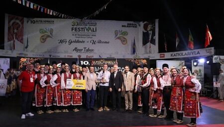 10. Altın Mobilya Bulgaristan’ın Oldu