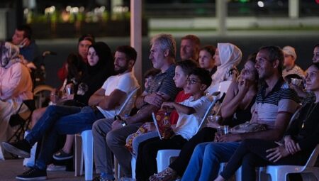 Büyükşehir yaza renk katıyor