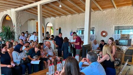 Castello Fontana’ya Çeşme Halkından Güçlü Destek
