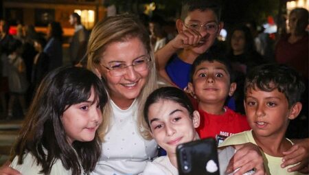 Yaz Akşamlarında Sinema Keyfi Bakırköy’de Devam Ediyor