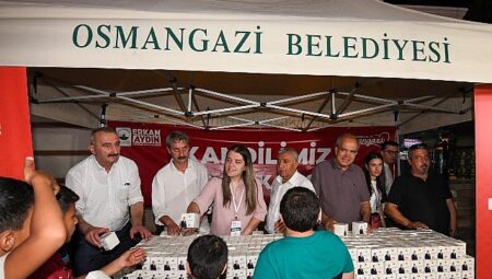 Osmangazi Belediyesi’nden Mevlit Kandili’nde Geleneksel İkram